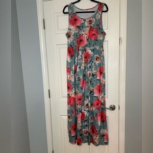 Floral tank pockets maxi dress Size L